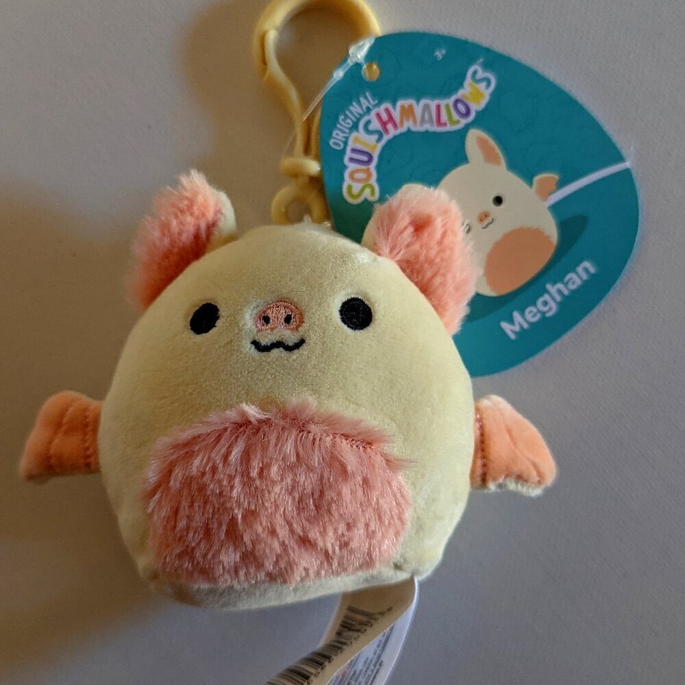 NWT 3.5" Halloween Meghan Pink Fruit Bat Purse Clip Squishmallows Plush Goth NEW